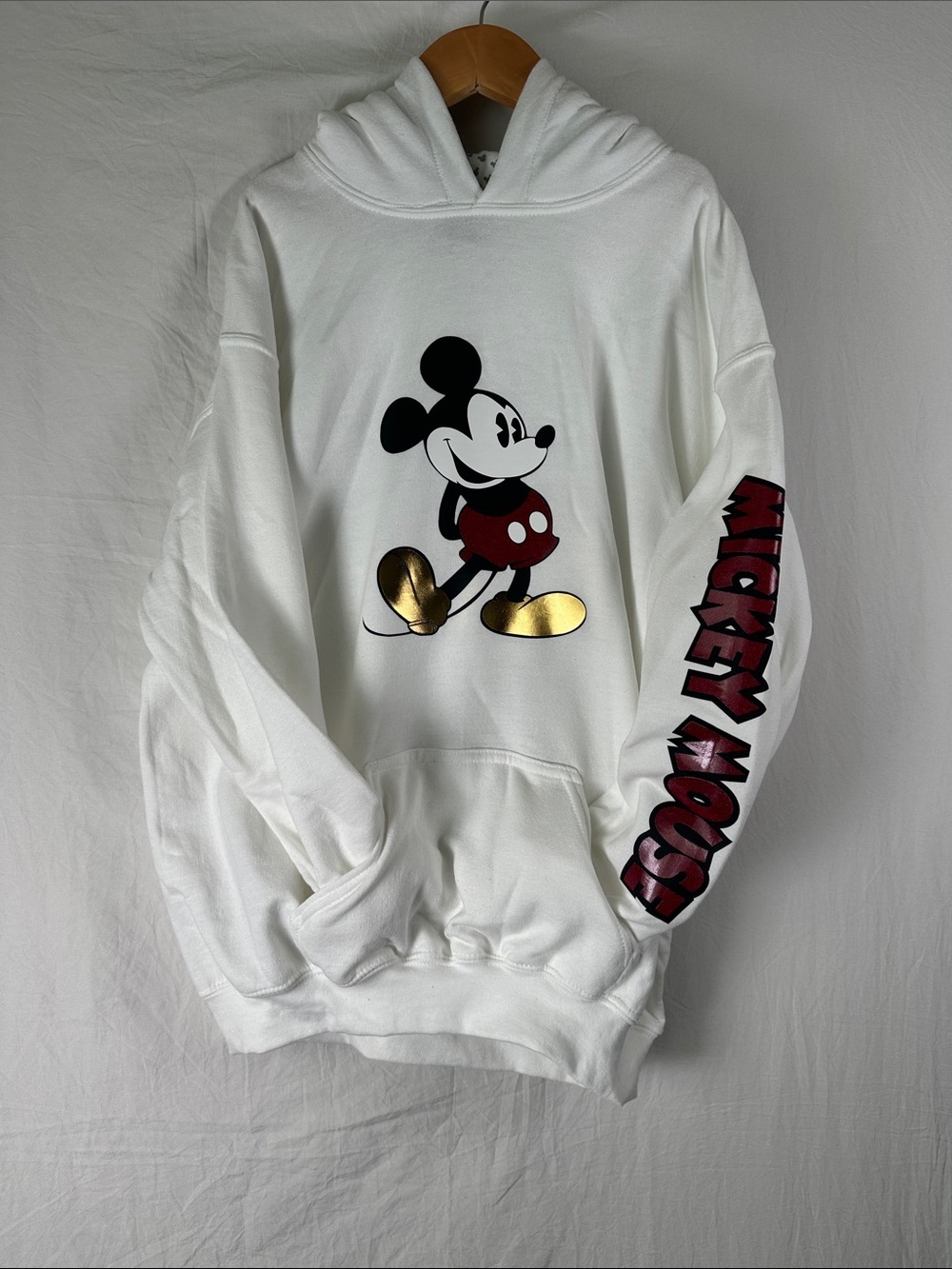 Gildan White Crewneck Hoodie with Mickey Graphic and Gold Shoes